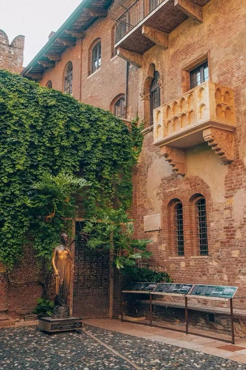 Residenza Duomo Apartment Verona Luaran gambar